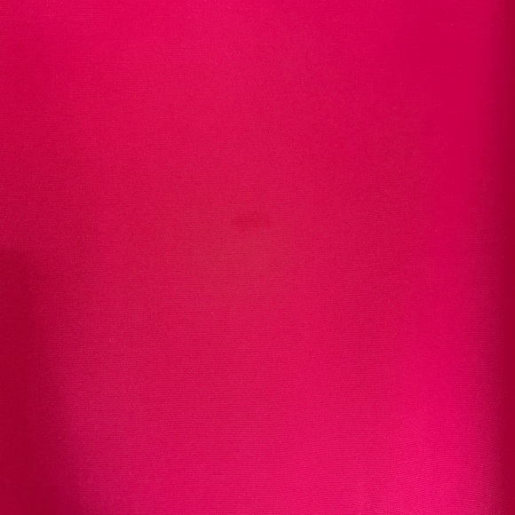 Last Tango 3/4 Ladder-Sleeve, Asymmetrical Top. Fuchsia. M - Picture 9 of 9